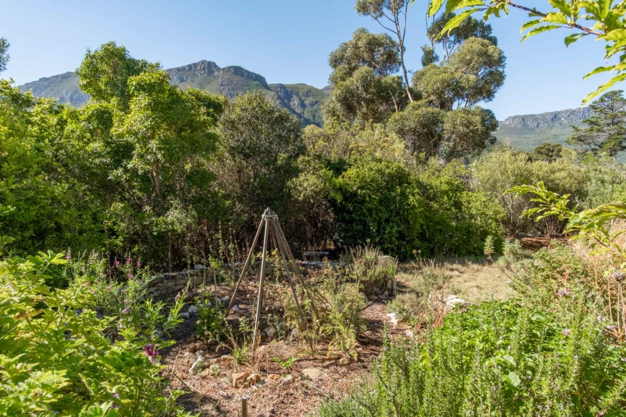 2 Bedroom Property for Sale in Bokkemanskloof Western Cape